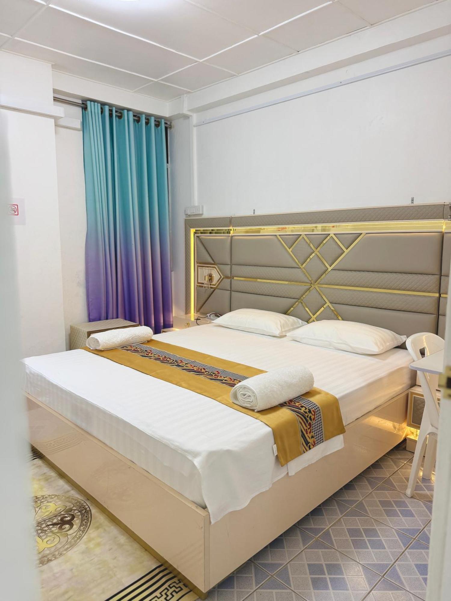 Ontrack Travel Transit Hotel Malé Dış mekan fotoğraf